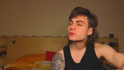 Gus online show from 05-31-26, 02:46