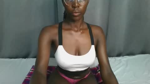 Snapshot of sly_rose chatting on 12-03-25, 09:46 sly_rose online show from 12-03-25, 09:46