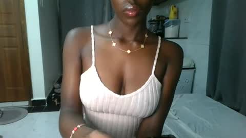 sly_rose online show from 07-19-26, 12:09