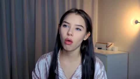 Lily online show from 12-17-25, 01:28