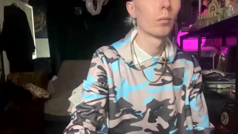 Snapshot of slytherinboy_01 chatting on 12-05-25, 11:30 slytherinboy_01 online show from 12-05-25, 11:30