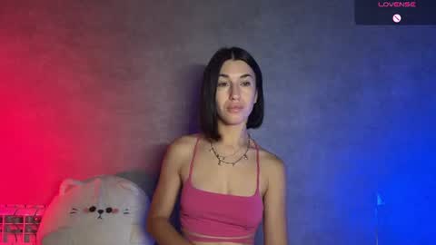 Snapshot of smaillev chatting on 06-26-26, 02:10 Melani online show from 06-26-26, 02:10