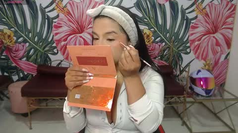 Mariana Torres online show from 04-08-26, 01:11