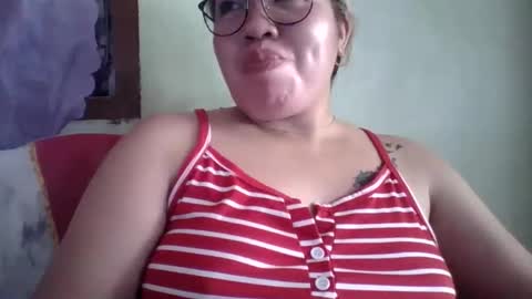 Lovewella online show from 09-25-25, 03:32