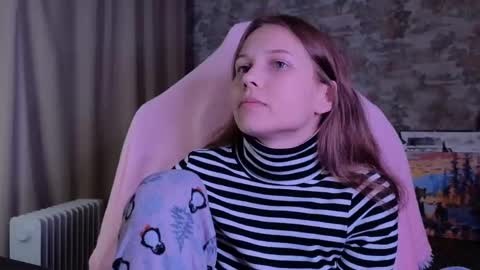 Emma online show from 04-12-26, 12:59