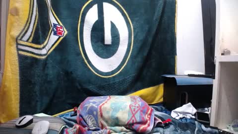 Snapshot of small_wood21 chatting on 09-13-25, 03:01 small wood21 online show from 09-13-25, 03:01