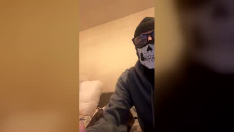 smallcock1406 online show from 02-09-26, 07:23