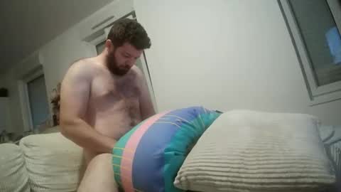 Snapshot of smallcock2850 chatting on 10-13-25, 09:20 smallcock2850 online show from 10-13-25, 09:20