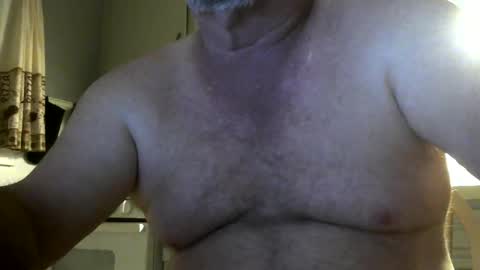 Snapshot of smalldickdjk chatting on 05-20-26, 09:15 smalldickdjk online show from 05-20-26, 09:15