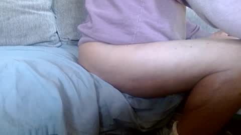 Snapshot of smallmalelass chatting on 01-06-25, 04:02 smallmalelass online show from 01-06-25, 04:02