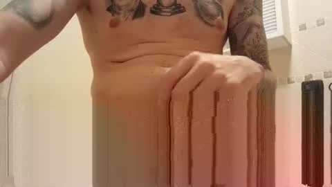 Snapshot of smallone8825 chatting on 09-24-25, 05:00 smallone8825 online show from 09-24-25, 05:00