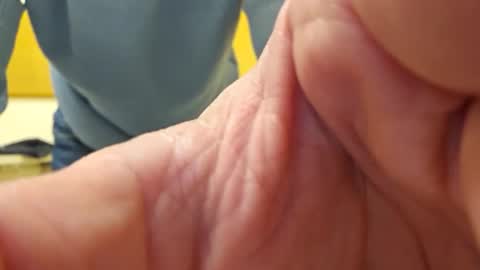 smallthrob online show from 02-04-26, 09:20