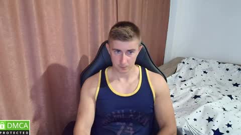 Snapshot of smanking22 chatting on 05-01-26, 05:17 smanking22 online show from 05-01-26, 05:17