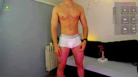 Snapshot of smart_fit_lad chatting on 09-17-25, 04:41 Mateo online show from 09-17-25, 04:41