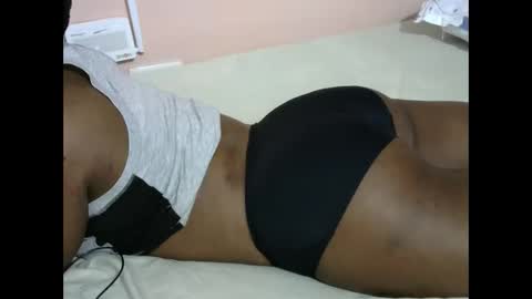 Snapshot of smart_lilly chatting on 10-29-25, 07:26 smart_lilly online show from 10-29-25, 07:26