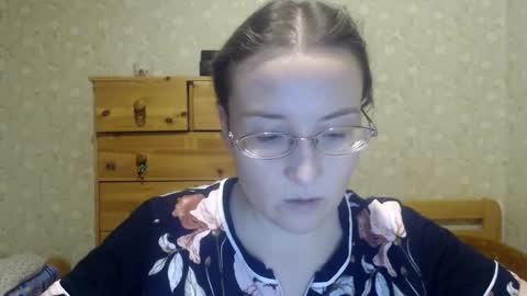 Snapshot of smart_rose chatting on 01-20-25, 10:48 smart_rose online show from 01-20-25, 10:48