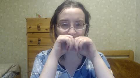 Snapshot of smart_rose chatting on 01-27-25, 10:27 smart_rose online show from 01-27-25, 10:27