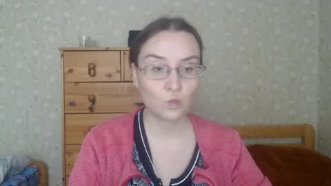 Snapshot of smart_rose chatting on 02-07-25, 01:01 smart_rose online show from 02-07-25, 01:01