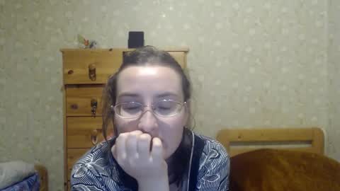 Snapshot of smart_rose chatting on 02-09-25, 11:57 smart_rose online show from 02-09-25, 11:57