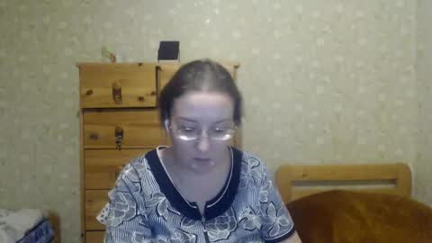 Snapshot of smart_rose chatting on 02-10-25, 03:32 smart_rose online show from 02-10-25, 03:32