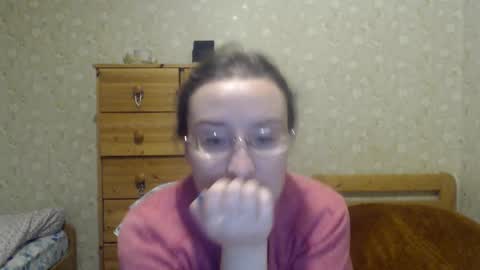 Snapshot of smart_rose chatting on 03-09-25, 03:16 smart_rose online show from 03-09-25, 03:16