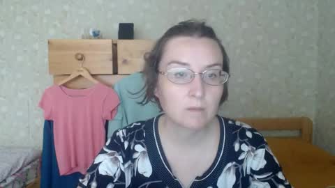 Snapshot of smart_rose chatting on 09-11-25, 12:05 smart_rose online show from 09-11-25, 12:05