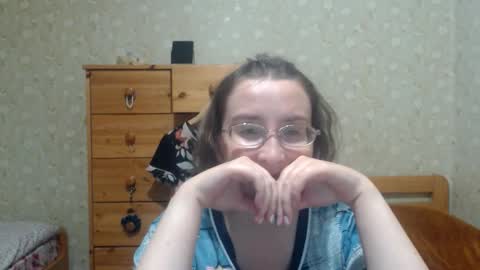 Snapshot of smart_rose chatting on 09-22-25, 10:23 smart_rose online show from 09-22-25, 10:23