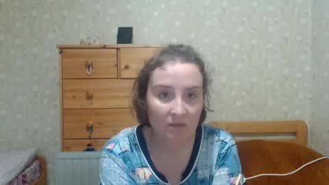 Snapshot of smart_rose chatting on 09-24-25, 02:42 smart_rose online show from 09-24-25, 02:42
