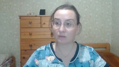 Snapshot of smart_rose chatting on 10-30-25, 11:55 smart_rose online show from 10-30-25, 11:55