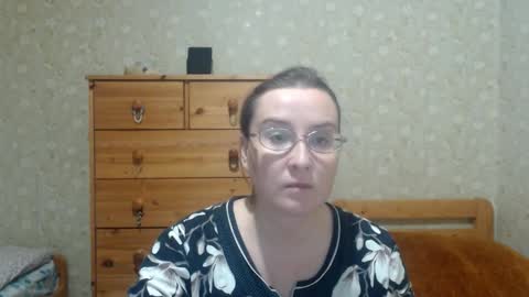 Snapshot of smart_rose chatting on 11-11-25, 04:07 smart_rose online show from 11-11-25, 04:07