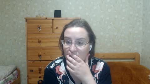 Snapshot of smart_rose chatting on 11-21-25, 04:38 smart_rose online show from 11-21-25, 04:38