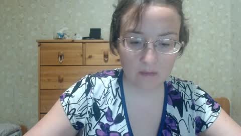 Snapshot of smart_rose chatting on 05-11-26, 05:43 smart_rose online show from 05-11-26, 05:43