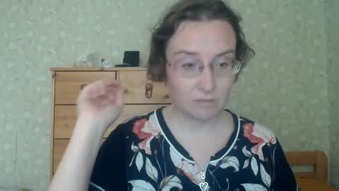 Snapshot of smart_rose chatting on 05-24-26, 03:28 smart_rose online show from 05-24-26, 03:28