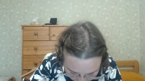 Snapshot of smart_rose chatting on 06-04-26, 04:24 smart_rose online show from 06-04-26, 04:24