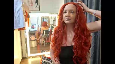 smashinganna916 online show from 02-04-26, 10:26