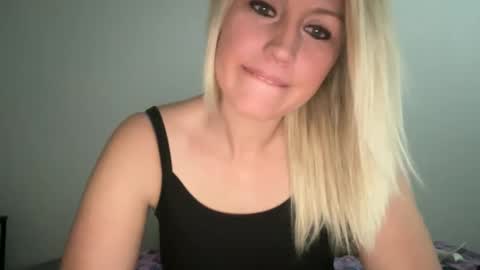 smexxii93 online show from 12-27-24, 08:50