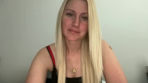 smexxii93 online show from 04-16-26, 03:57