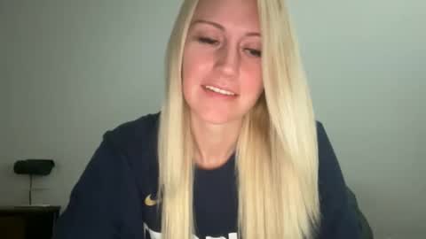 smexxii93 online show from 05-13-26, 02:25