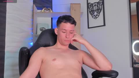 Snapshot of smiith_jade chatting on 01-18-25, 09:55 Jade Smiith online show from 01-18-25, 09:55