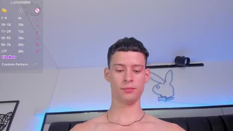 Snapshot of smiith_jade chatting on 02-12-25, 02:14 Jade Smiith online show from 02-12-25, 02:14