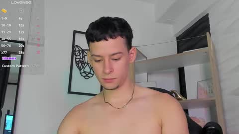 Snapshot of smiith_jade chatting on 02-24-25, 09:41 Jade Smiith online show from 02-24-25, 09:41