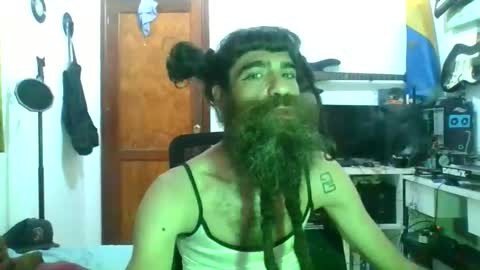 willy online show from 10-28-25, 04:16