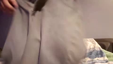 Snapshot of smilehiguy chatting on 04-20-26, 04:59 smilehiguy online show from 04-20-26, 04:59