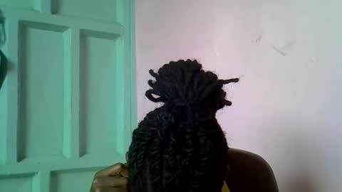 smiley 2025 online show from 10-25-25, 06:10