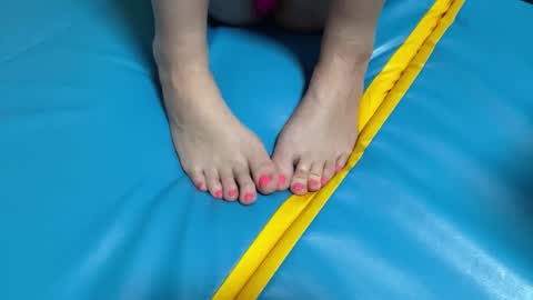 smiling_riddle online show from 03-12-26, 09:54