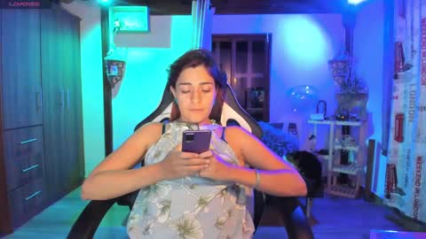 Snapshot of smilingsalor chatting on 01-20-25, 01:50 SmilingSalor online show from 01-20-25, 01:50