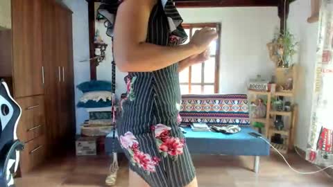 Snapshot of smilingsalor chatting on 09-14-25, 09:14 SmilingSalor online show from 09-14-25, 09:14