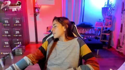 Snapshot of smilingsalor chatting on 09-30-25, 12:26 SmilingSalor online show from 09-30-25, 12:26