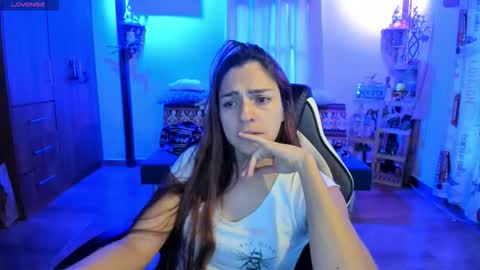 Snapshot of smilingsalor chatting on 10-15-25, 10:10 SmilingSalor online show from 10-15-25, 10:10