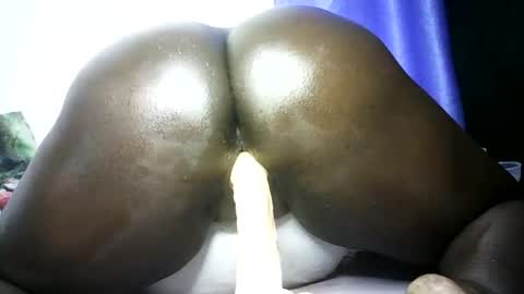 Snapshot of smiller120 chatting on 06-14-26, 08:38 smiller120 online show from 06-14-26, 08:38